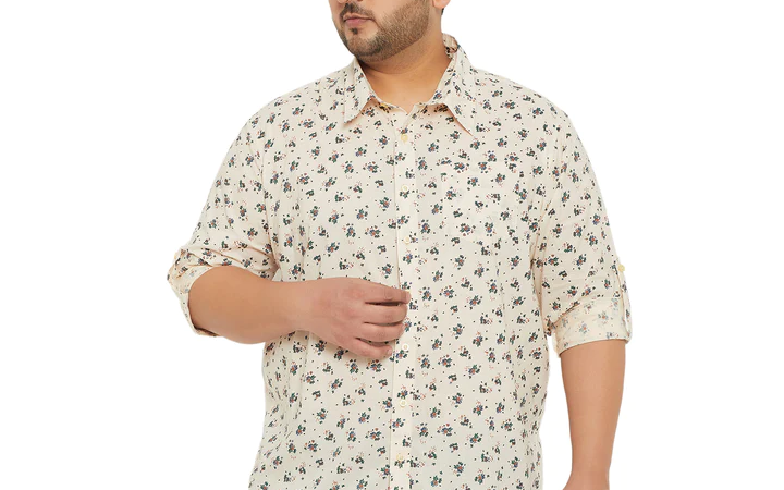 Dare to be different with our Men’s Plus Size Clazo Printed Shirt!